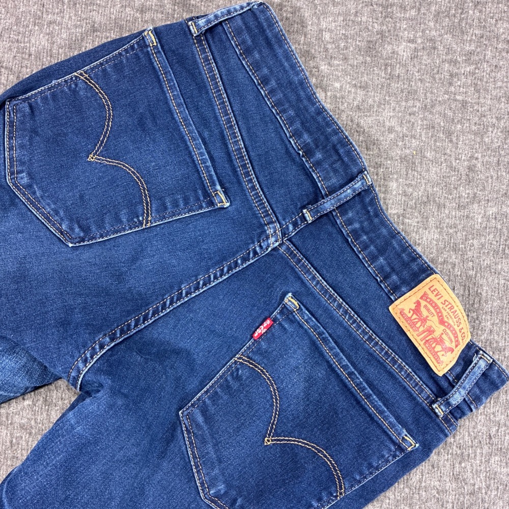 Levi's 711 Skinny Jeans Womens 29 Dark Blue Denim Mid Rise Stretch Western